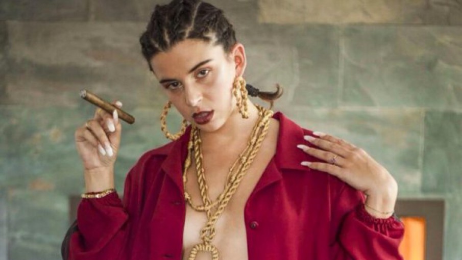 Nathy Peluso lanzó un fuerte mensaje cansada de las críticas: "No me tumban ni con tres camiones"