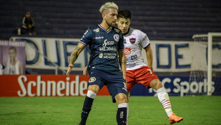 La Lepra defiende la punta ante Ferro: a qué hora juega y por dónde lo pasan
