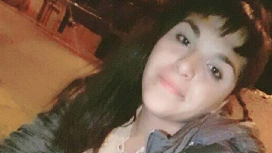 Personal de homicidios y perros rastreadores buscan a Abigaíl en Las Heras