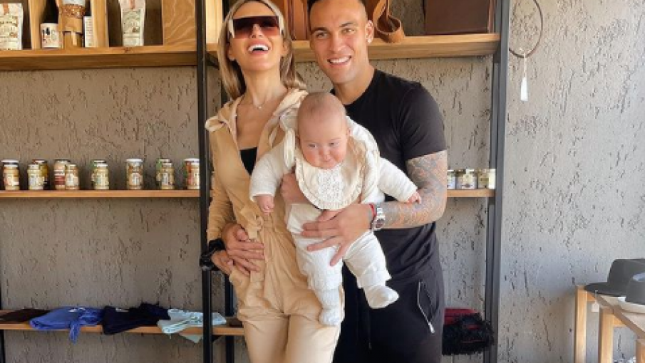 En fotos: el bautismo a Nina, la hija de Lautaro Martínez y Agustina Gandolfo en Mendoza