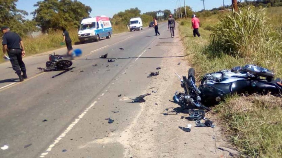 Terrible accidente: un hombre murió tras chocar contra un camión de gaseosas 